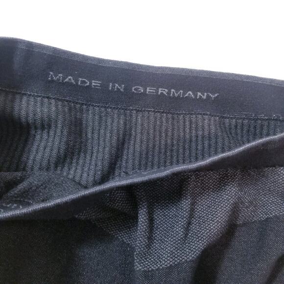 Loffler Capri Leggings - Picture 11 of 12